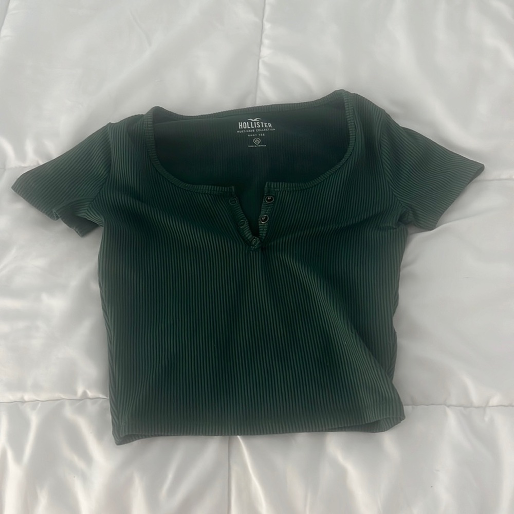 XS HOLLISTER SEAMLESS TOP